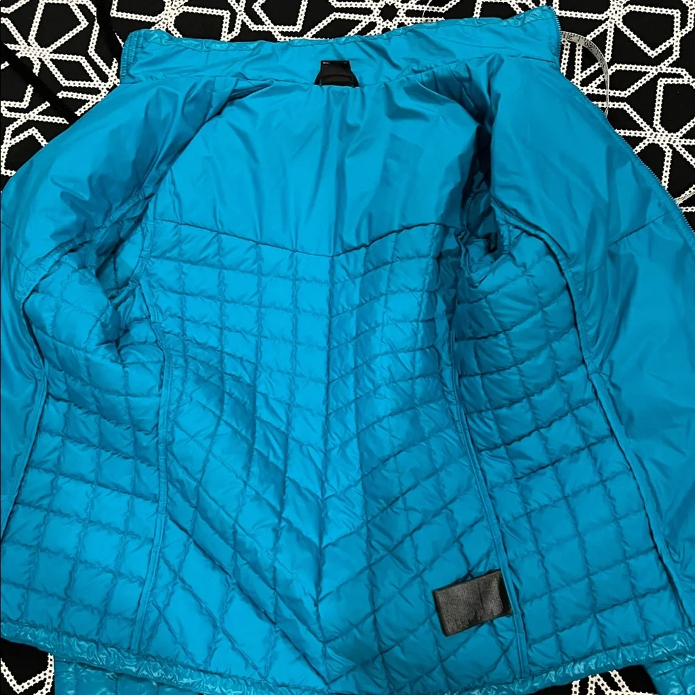 NWOT The North Face Turquoise Quilted Jacket